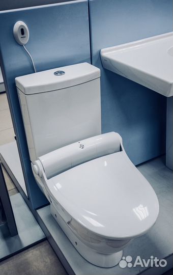 Робот унитаза vip-wc 79C-5