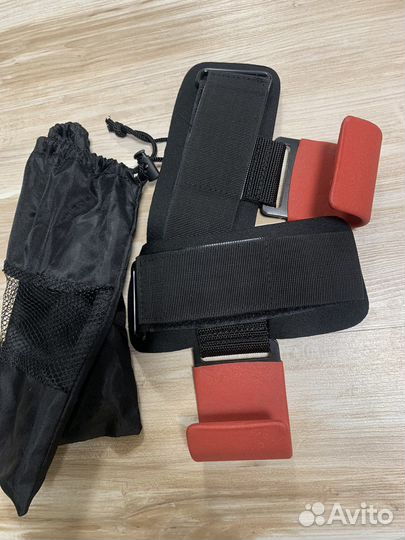 Крюки для тяги и турника