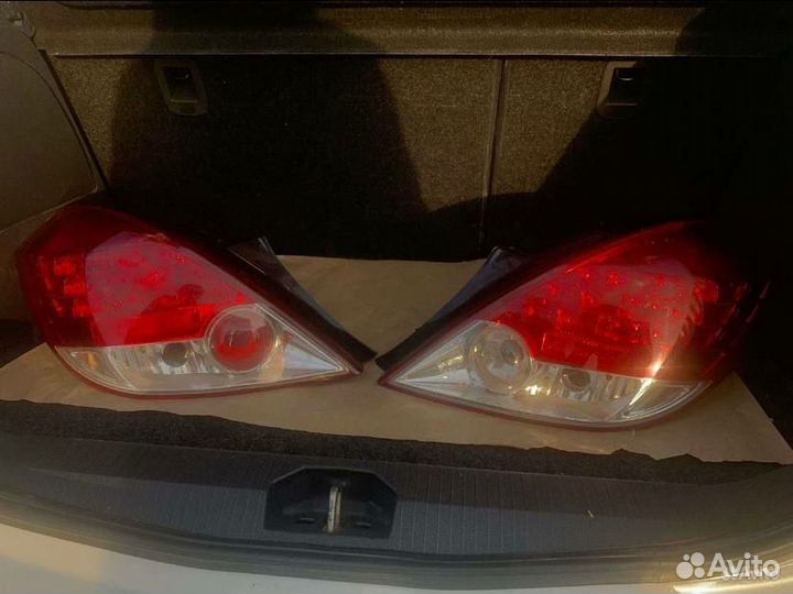 Фары на opel corsa комплект задних фонарей