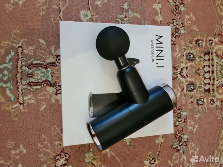 Перкуссионный массажёр