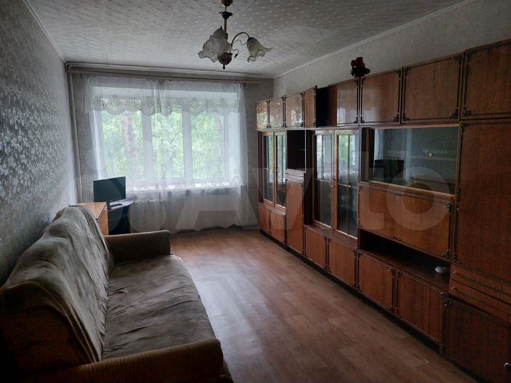 2-к. квартира, 47 м², 3/5 эт.