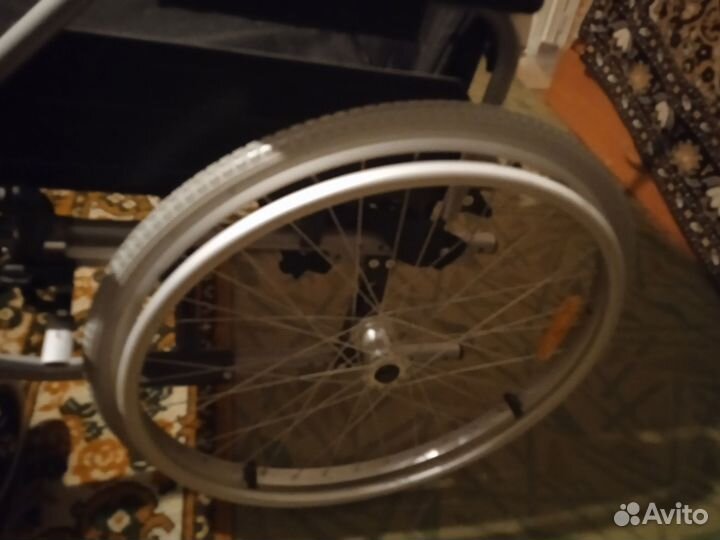 Коляска инвалидная