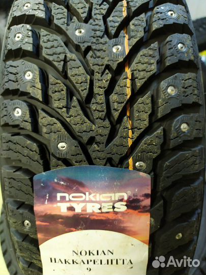 Nokian Tyres Hakkapeliitta 9 SUV 225/55 R18