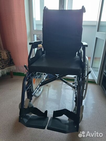 Инвалидная коляска новая