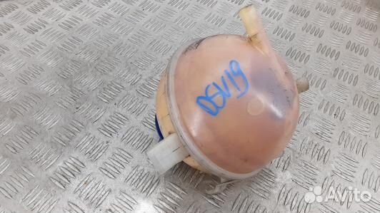 Бачок расширительный volkswagen passat B7 (DSV19NP