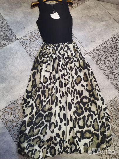 Платье шикарное женское. Италия. S, M, L