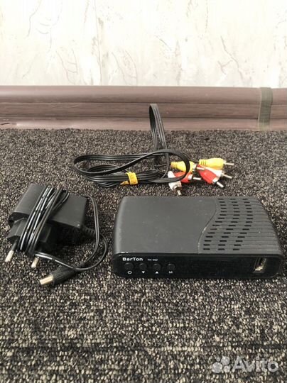 Цифровая приставка для телевизора на 20 каналов