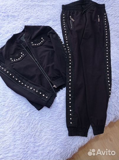 Спортивный костюм женский новый 46 48
