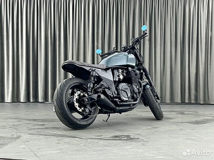 Cafe Racer Yamaha XJR 1300