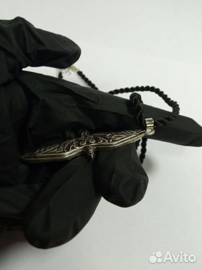 Подвеска Kvitravn с кельтским узором