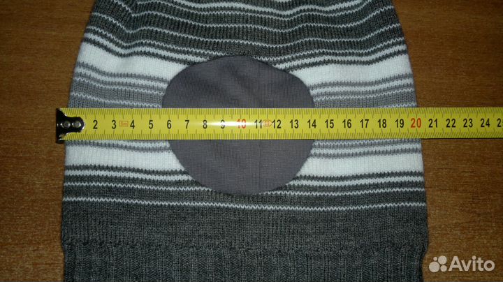 Шапка шлем новая+бонус Шапка пумпон и 2 бейсболки