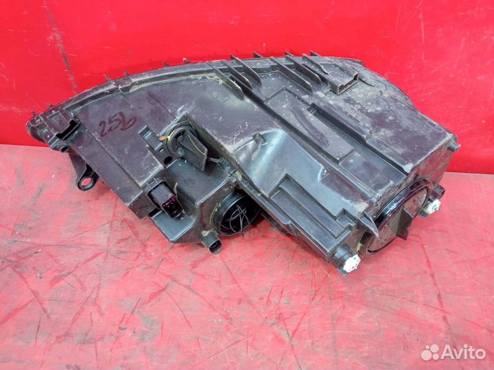 Фара передняя левая Volkswagen Jetta 6 2010-2015