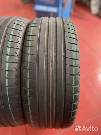 Bridgestone Turanza T005 225/40 R19