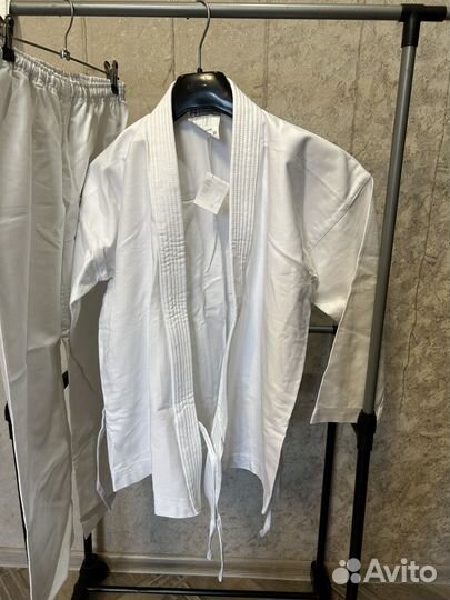 Новое кимоно 140 размер