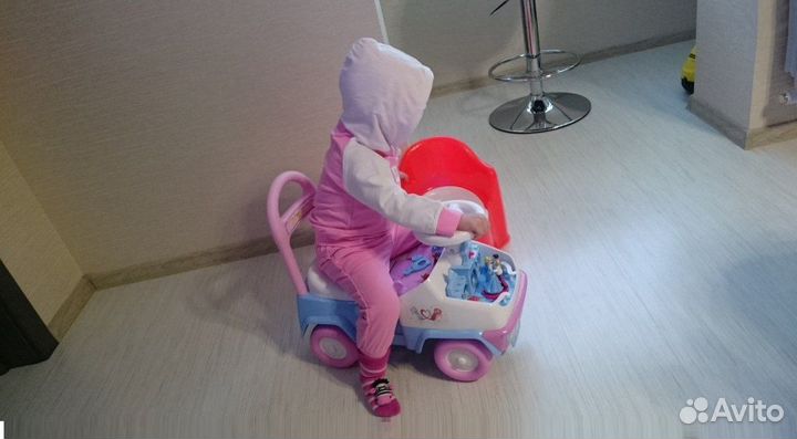 Машинка Толокар Disney принцесса Золушка