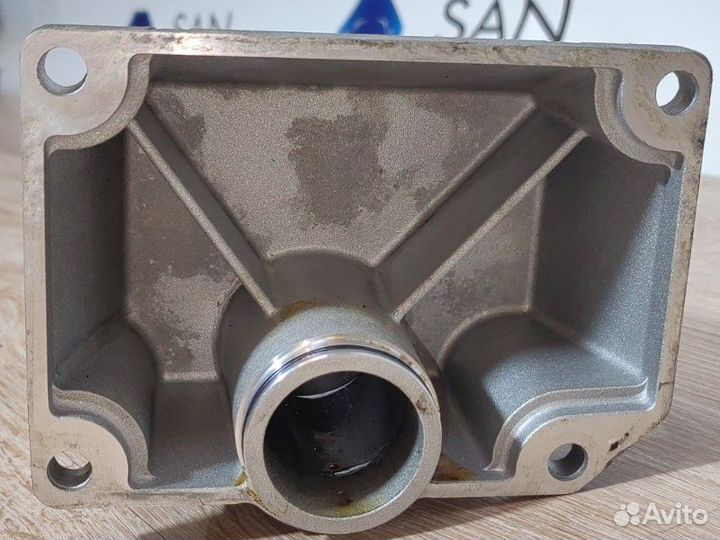 Кронштейн привода Bmw X5 E70 N52B30AF 2008