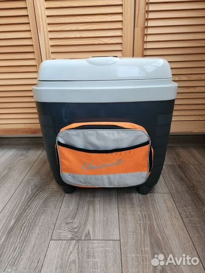 Автомобильный холодильник Unicool