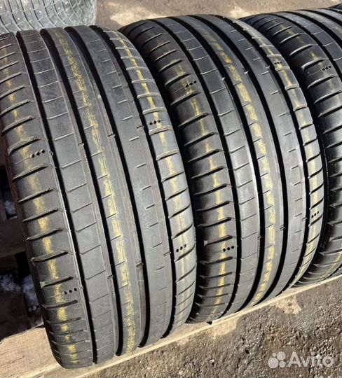 Michelin Pilot Sport 5 245/40 R18 и 265/35 R18