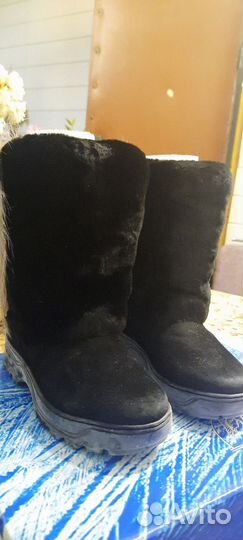 Продам детские унты Moregor