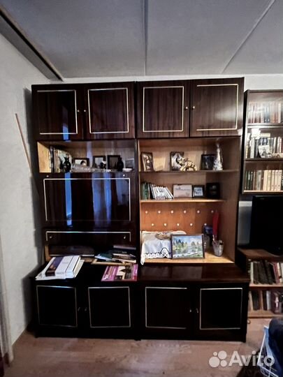 Стенка в гостиную со шкафом