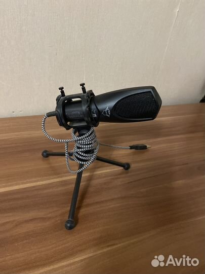 Микрофон Trust Gxt232 Mantis One