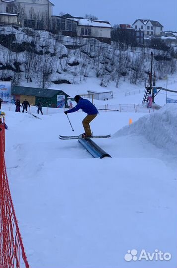 Горнолыжные ботинки