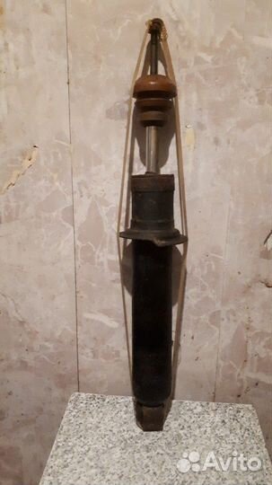 Амортизатор толстый митсубиси галант 8