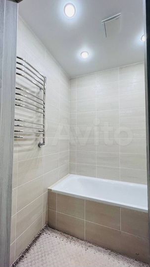 3-к. квартира, 90 м², 6/17 эт.