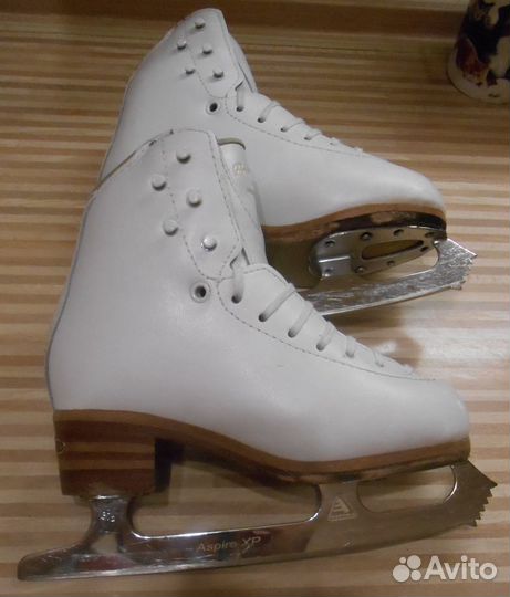 Коньки Jackson Premiere размер 3,5С(33-34) идеал