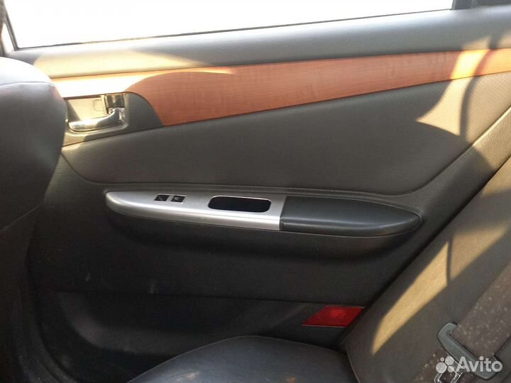 Обшивки дверей Лифан Солано