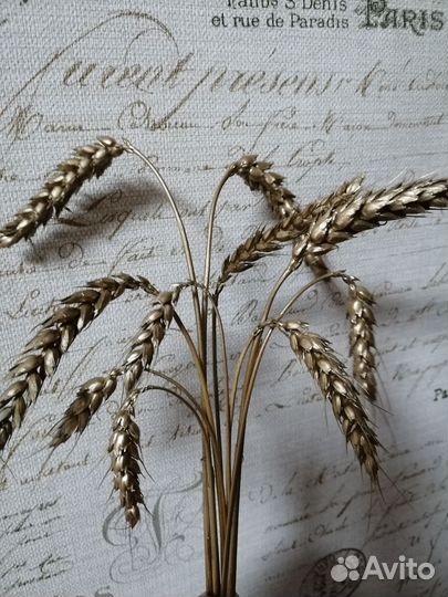 Украшения для интерьера