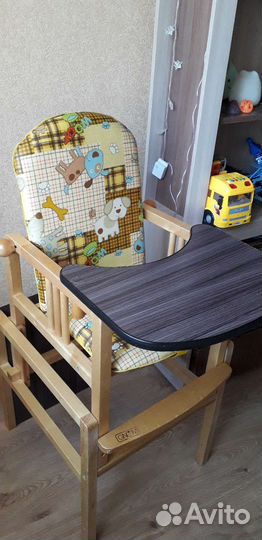 Детский стул для кормления