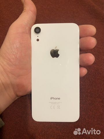 iPhone XR Заднее стекло с рамкой камеры