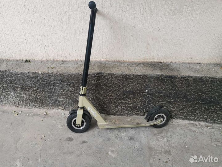 Взрослый самокат на пневме