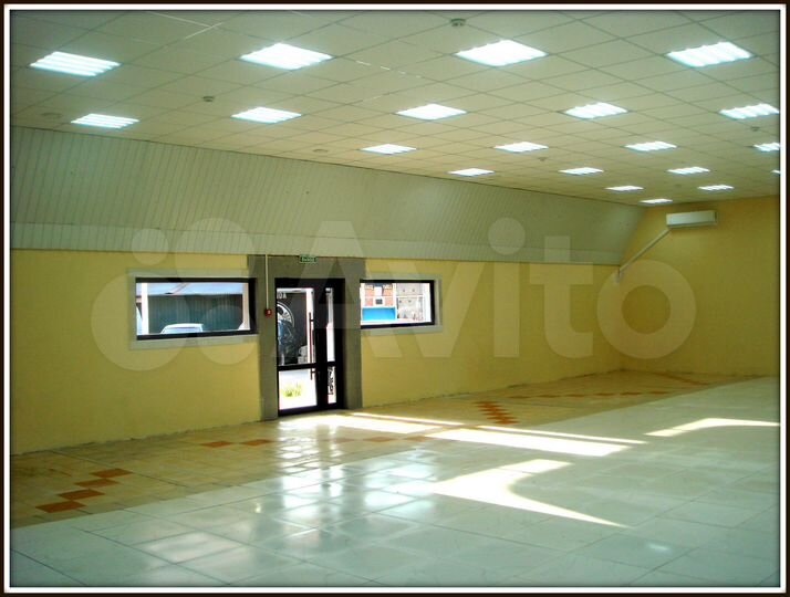 Аренда здания под супермаркет на пл. Ревякина