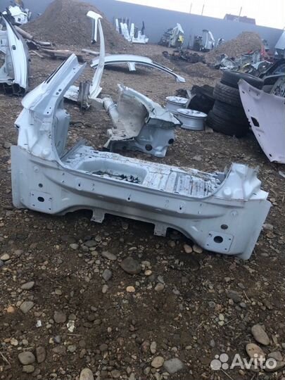 Задняя панель Citroen Ds5 K 1.6 THP 150лс 2012