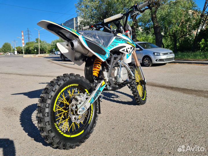 Питбайк Regulmoto Seven 125E