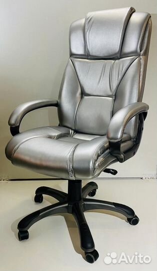 Компьютерное кресло