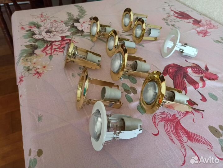 Споты потолочные