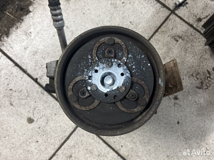 Компрессор кондиционера сан енг актион кайрон