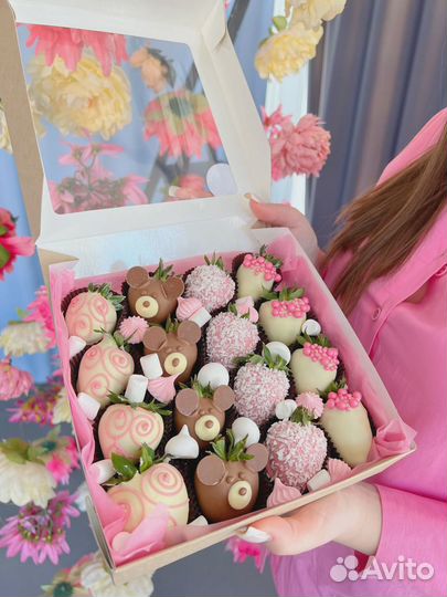 Клубника в шоколаде Микки