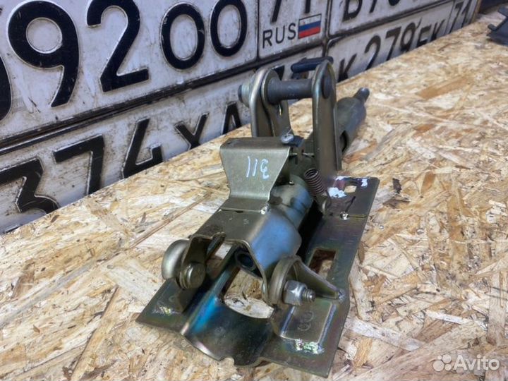 Рулевая колонка Chevrolet Niva 2006