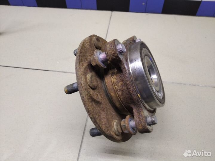 Ступица передняя Hi Lux 2015