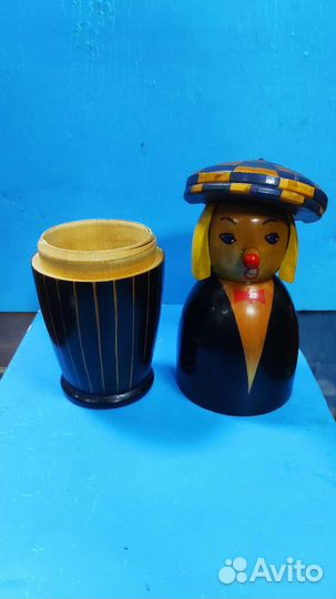 Деревянные статуэтка