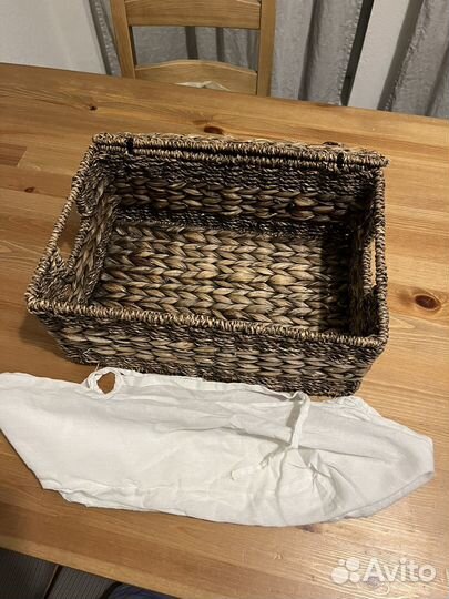 Плетенная хлебница