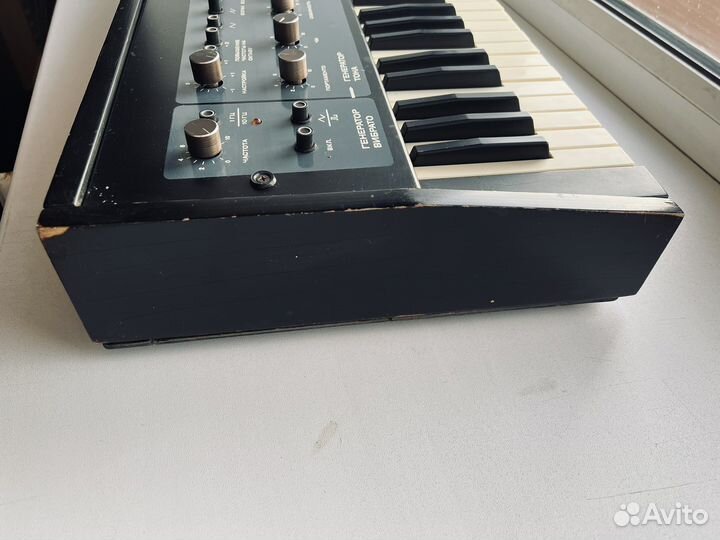 Алиса 1377 - Советский Аналоговый Синтезатор