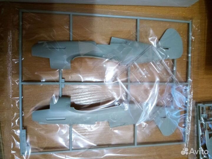 Сборная модель истребителя Р-40С масштаб 1:48