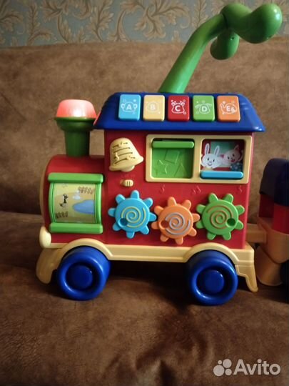 Паровозик детский(машина - каталка)