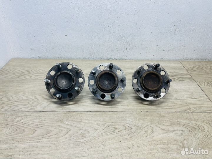 Ступица задняя Mitsubishi Lancer 10