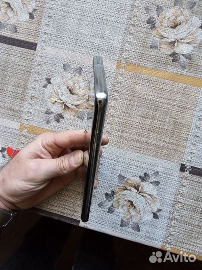 Samsung Galaxy S10+, 8/128 ГБ